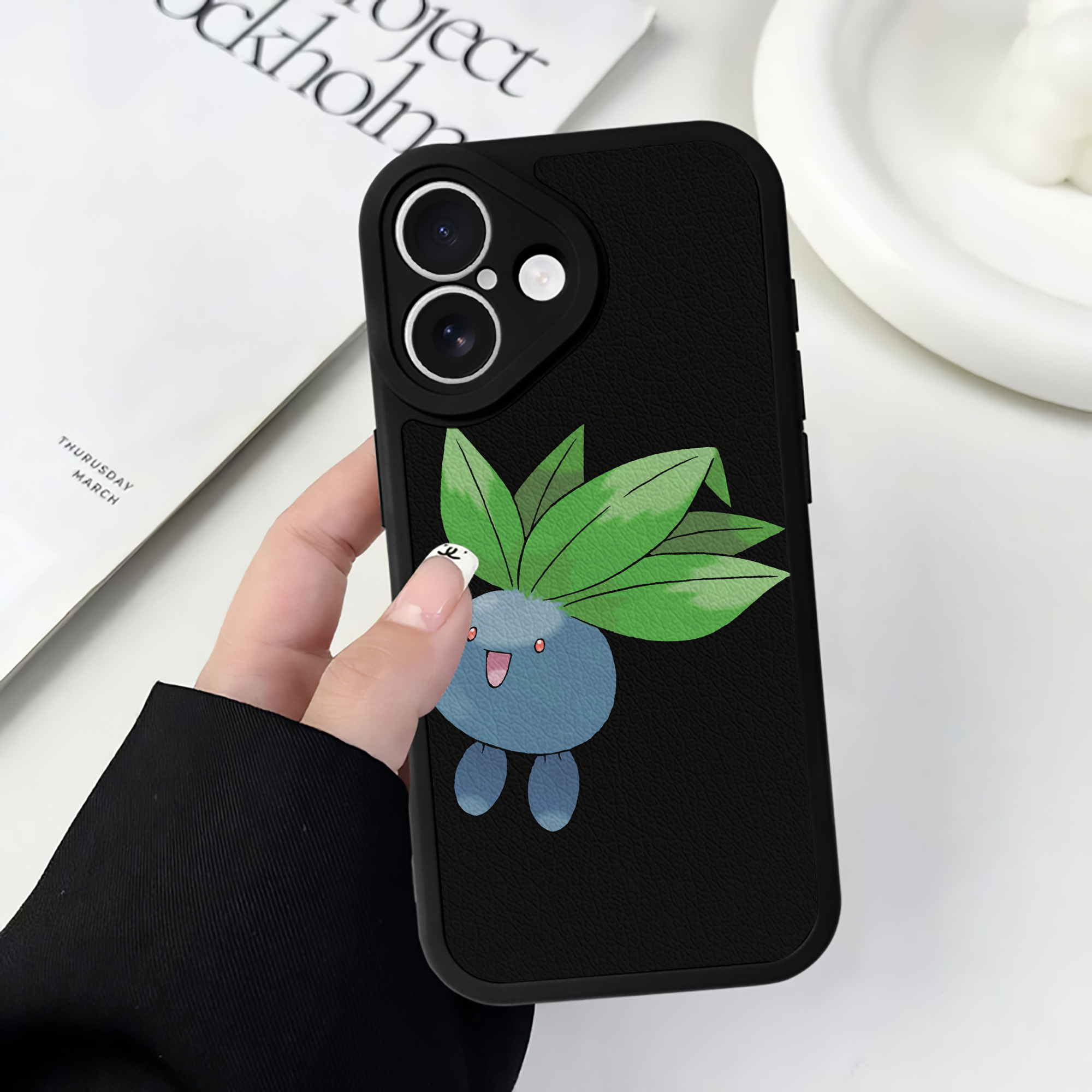 （画像用） ポケットモンスター Pokémon 【iPhone 16シリーズ対応】シリコンスマホケース（レザー調） 材質：シリコン
